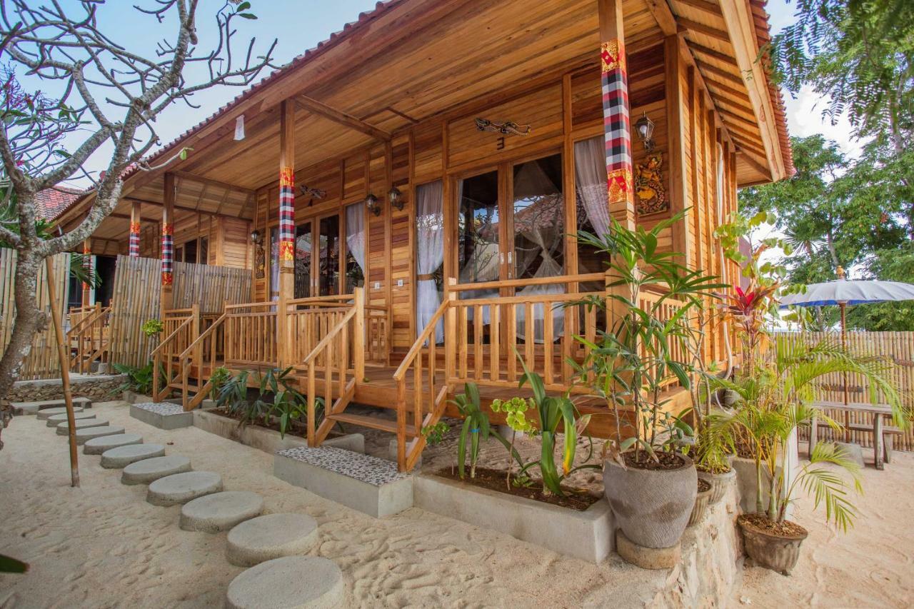 Wooden Beach Sunset Cottages Lembongan Eksteriør billede
